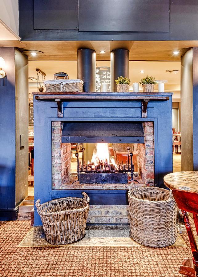 The Wheatsheaf By Innkeeper'S Collection Уокинг Экстерьер фото